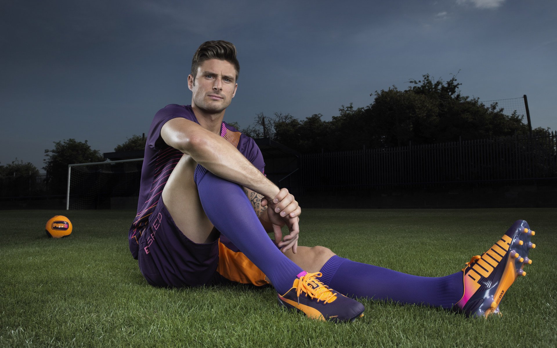 恩多耶-布鲁阿尔用坚持和努力书写辉煌，恩布利欧百度百科